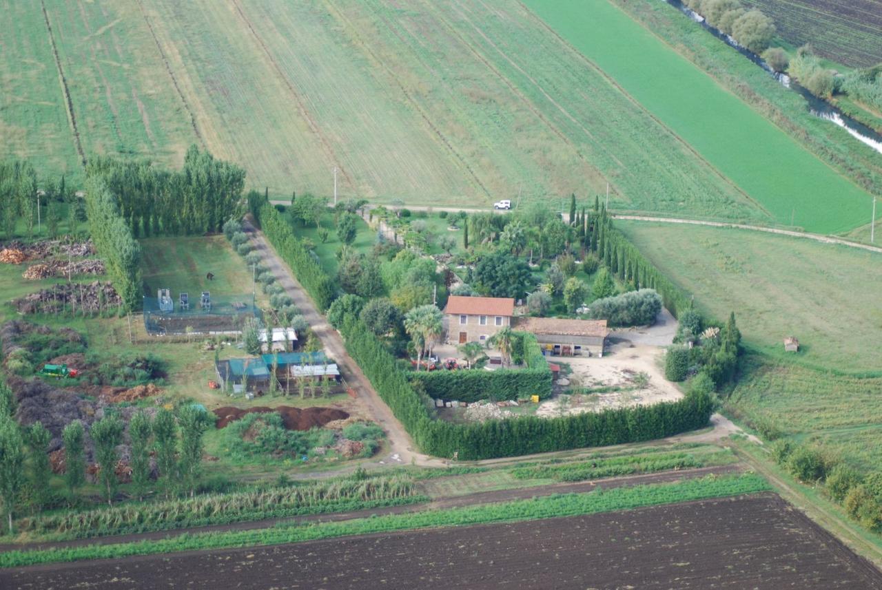 Tenuta Le Pantanelle Villa Sezze Exterior photo